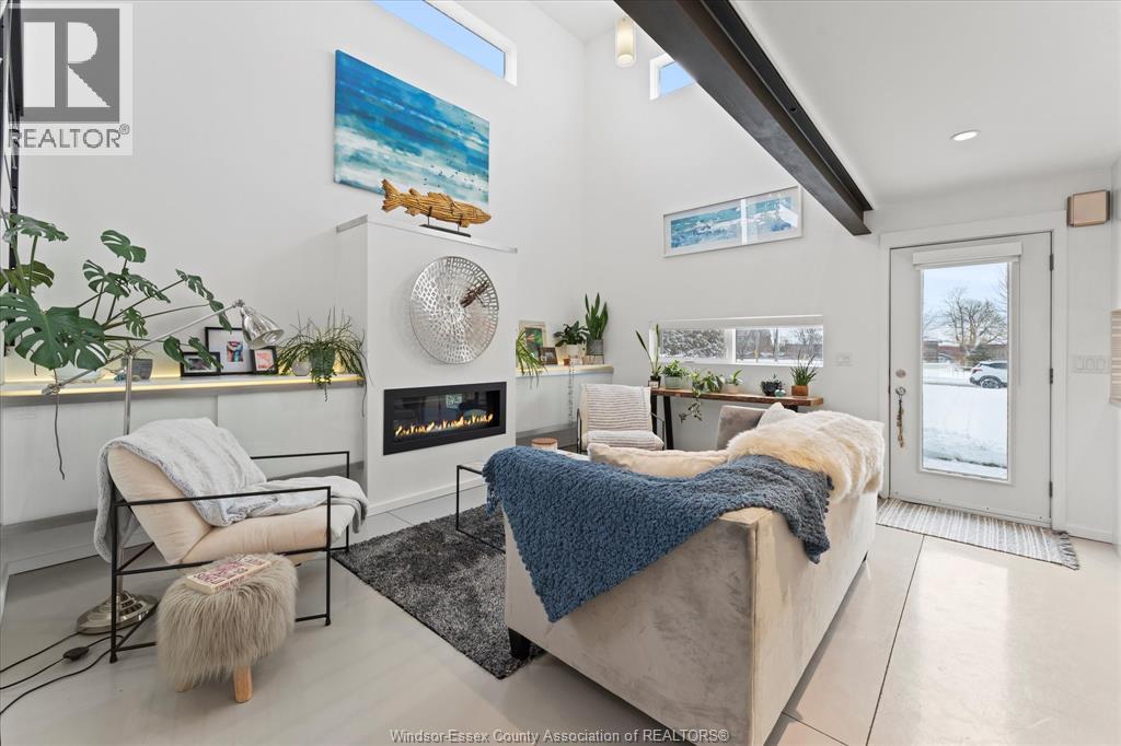 136 Lowes Sideroad, Amherstburg, Ontario  N9V 1S2 - Photo 4 - 26001512