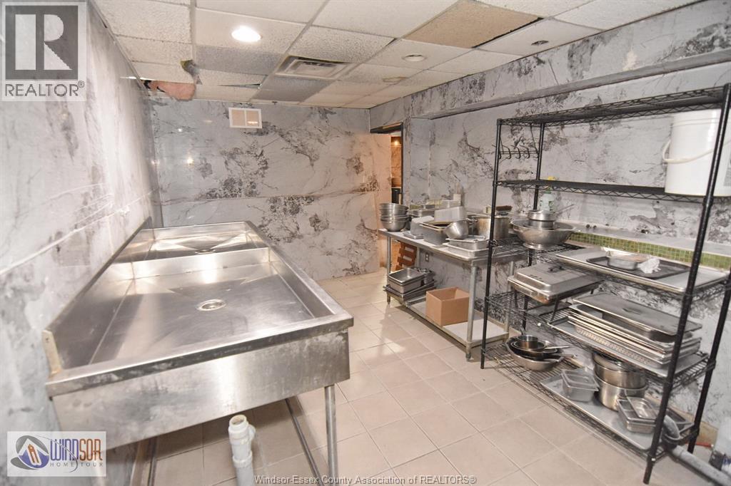 911 Walker Road Unit# Main Floor, Windsor, Ontario  N8Y 2N6 - Photo 28 - 26001510