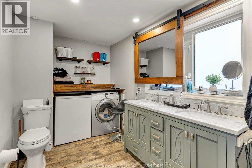 805 Roselawn, Windsor, Ontario  N9E 2B3 - Photo 12 - 26001521