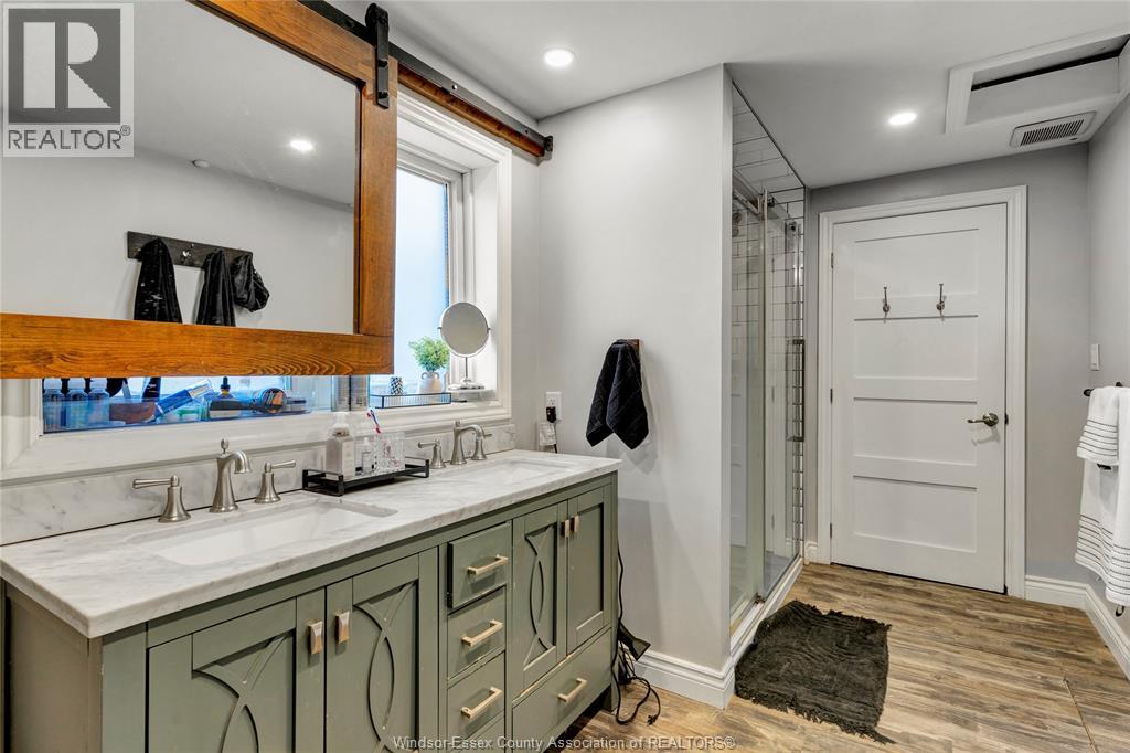 805 Roselawn, Windsor, Ontario  N9E 2B3 - Photo 18 - 26001521