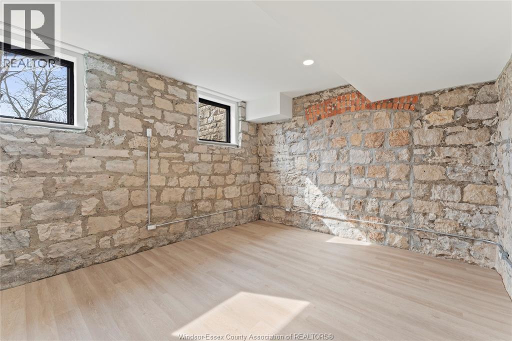 247 Brock Street Unit# 101, Amherstburg, Ontario  N9V 2H4 - Photo 35 - 26001293