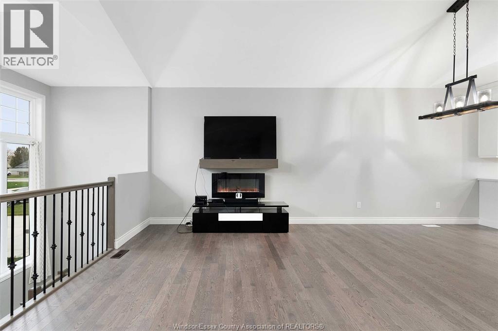 192 Lennox Avenue, Essex, Ontario  N8M 0A7 - Photo 11 - 26001540