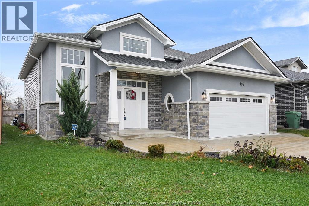 192 Lennox Avenue, Essex, Ontario  N8M 0A7 - Photo 2 - 26001540