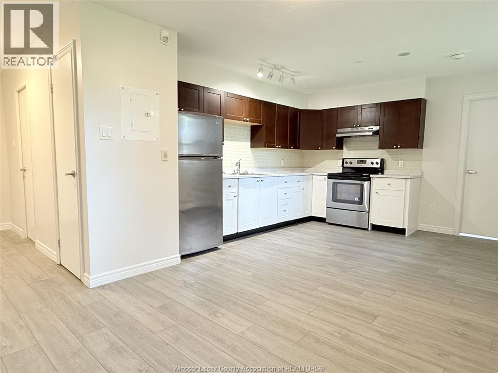 20 Bradmon Drive, St. Catharines, Ontario  L2M 1T4 - Photo 4 - 26001472