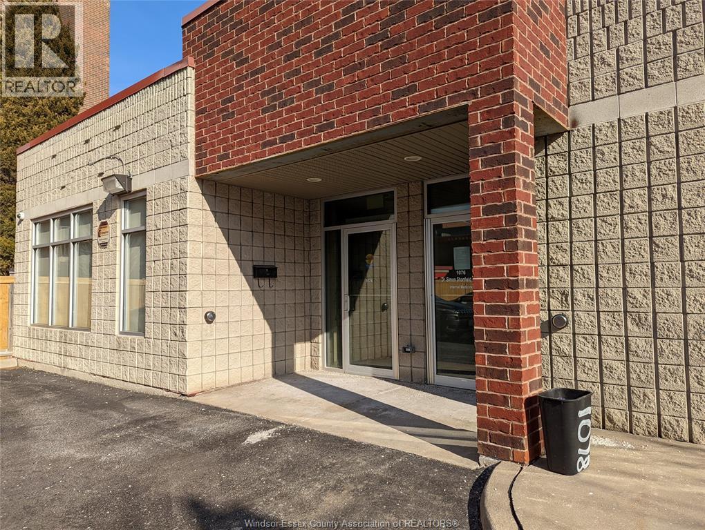 1074 Goyeau Unit# 1, Windsor, Ontario  N9A 1J1 - Photo 3 - 26001690