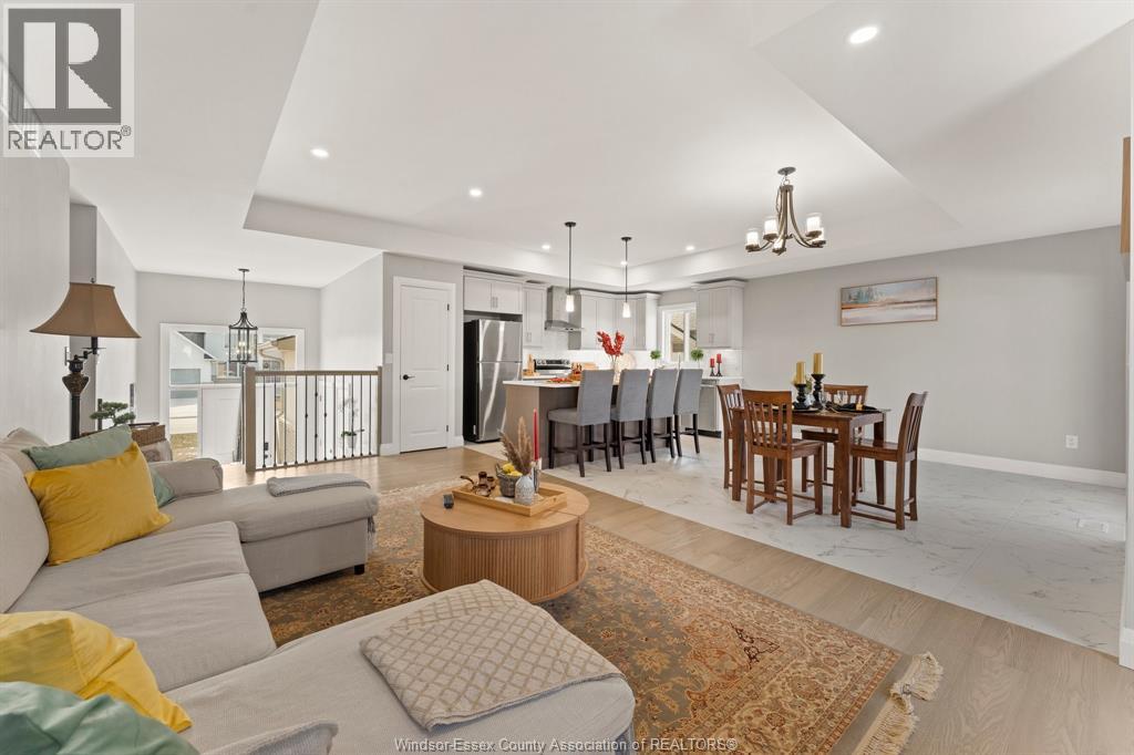 4403 Belmont Avenue, Comber, Ontario  N0P 1J0 - Photo 6 - 26001458