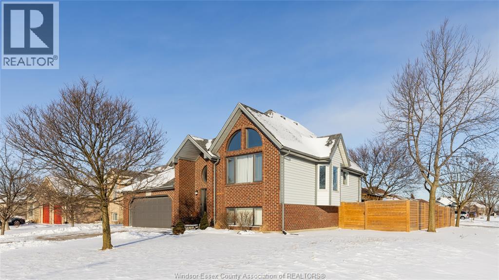 2840 Wildberry Crescent, Tecumseh, Ontario  N9K 1C2 - Photo 2 - 26001729