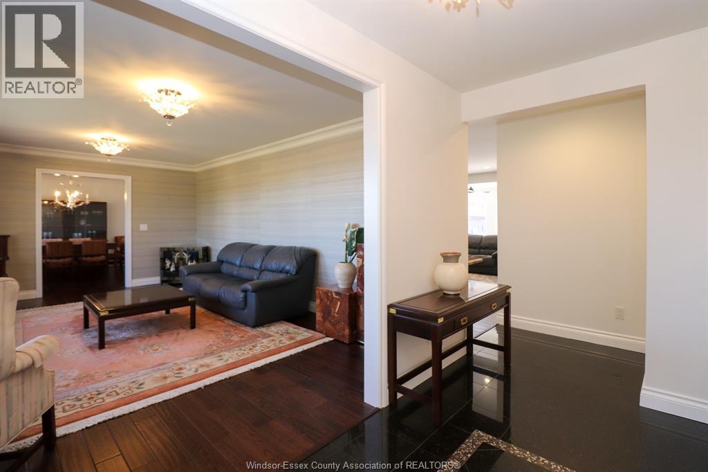 463 Russell Woods Road, Lakeshore, Ontario  N8H 3S6 - Photo 4 - 26001743