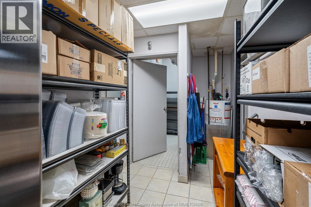 11897 Tecumseh Road East, Tecumseh, Ontario  N8N 1L8 - Photo 31 - 26001653