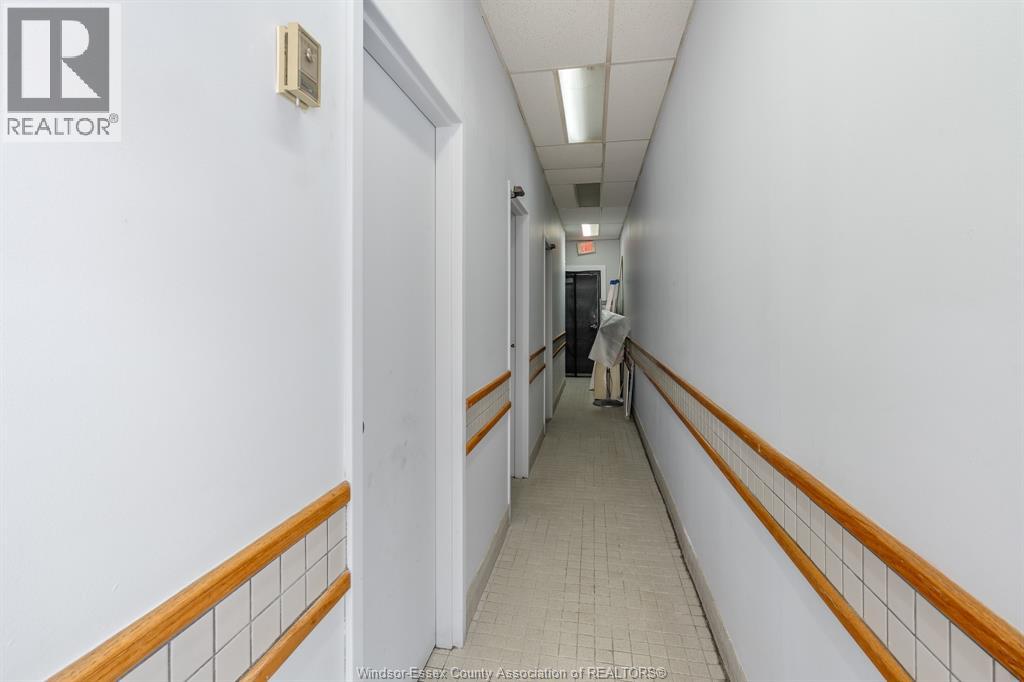 11897 Tecumseh Road East, Tecumseh, Ontario  N8N 1L8 - Photo 34 - 26001653