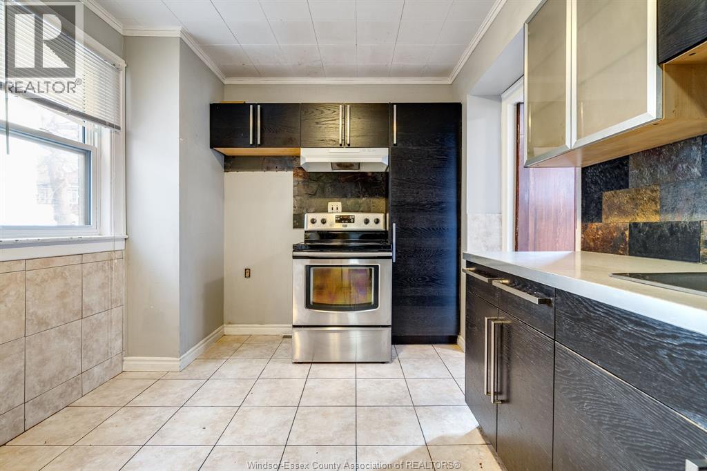 366 Rankin, Windsor, Ontario  N9B 2R7 - Photo 10 - 26001762