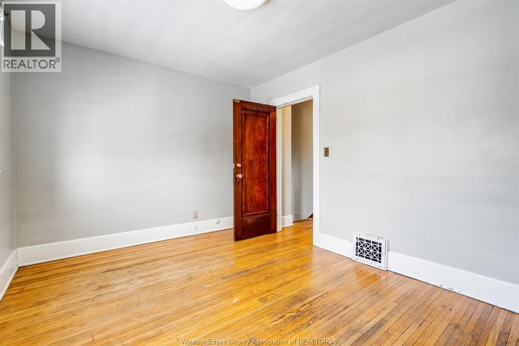 366 Rankin, Windsor, Ontario  N9B 2R7 - Photo 15 - 26001762