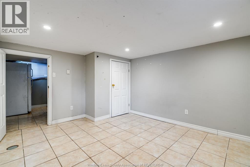 366 Rankin, Windsor, Ontario  N9B 2R7 - Photo 24 - 26001762