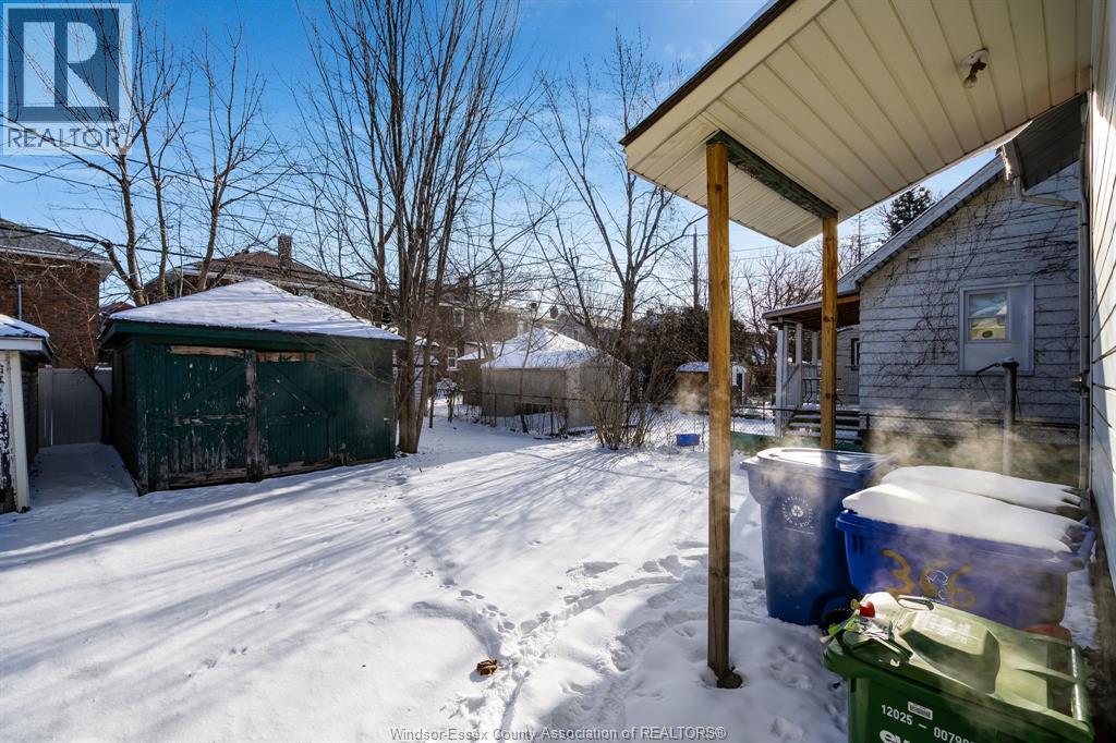 366 Rankin, Windsor, Ontario  N9B 2R7 - Photo 33 - 26001762