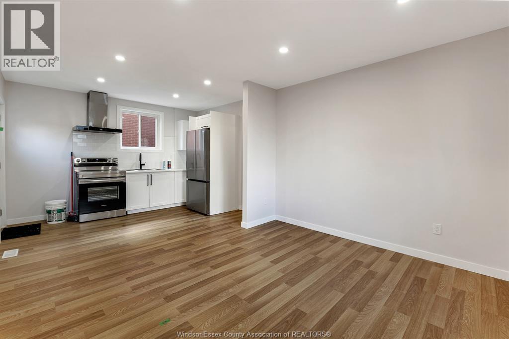 836 Pillette, Windsor, Ontario  N8Y 3B5 - Photo 8 - 26001883