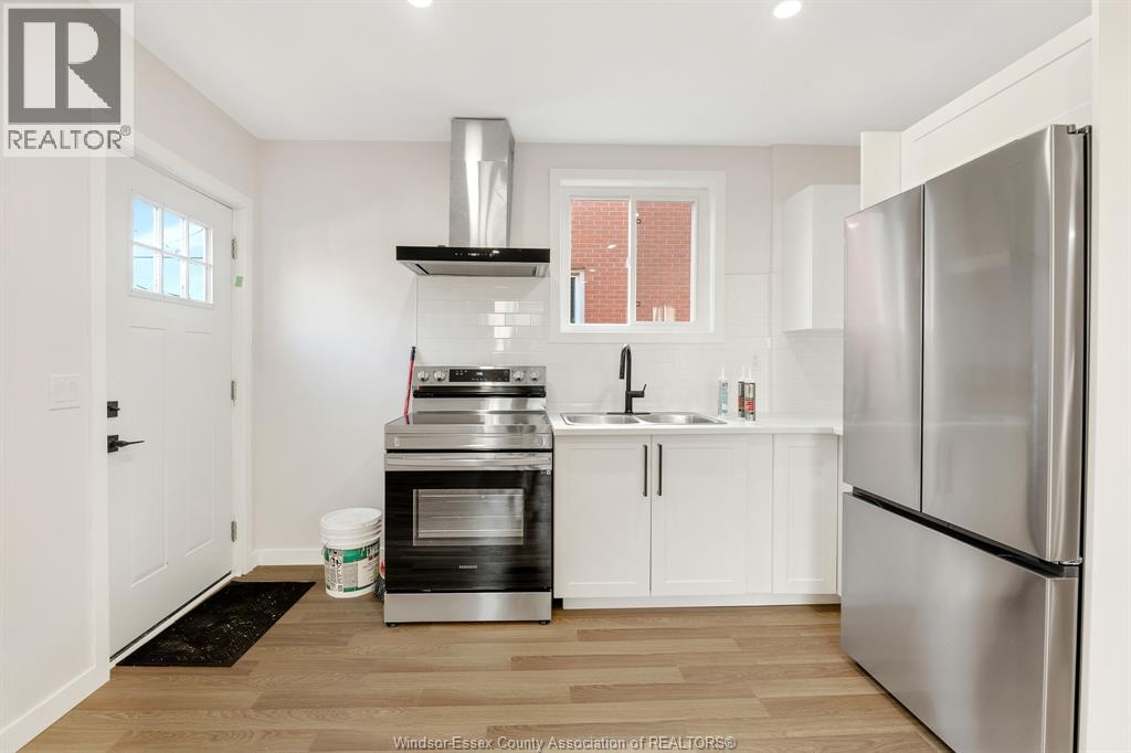 836 Pillette, Windsor, Ontario  N8Y 3B5 - Photo 9 - 26001883