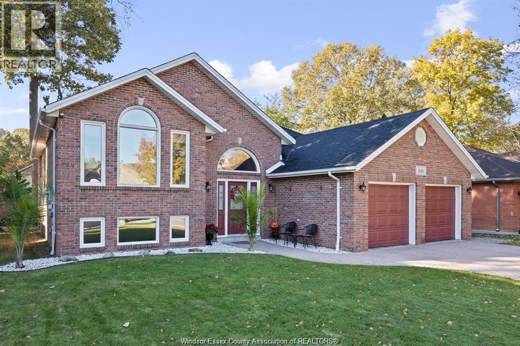 640 Delaware, Lasalle, Ontario  N9J 3J8 - Photo 2 - 26001901