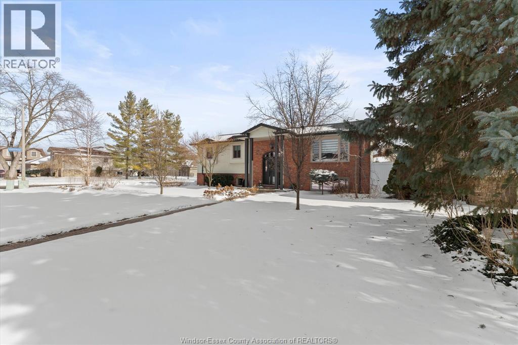 405 State Street, Lasalle, Ontario  N9J 3G1 - Photo 4 - 26001923