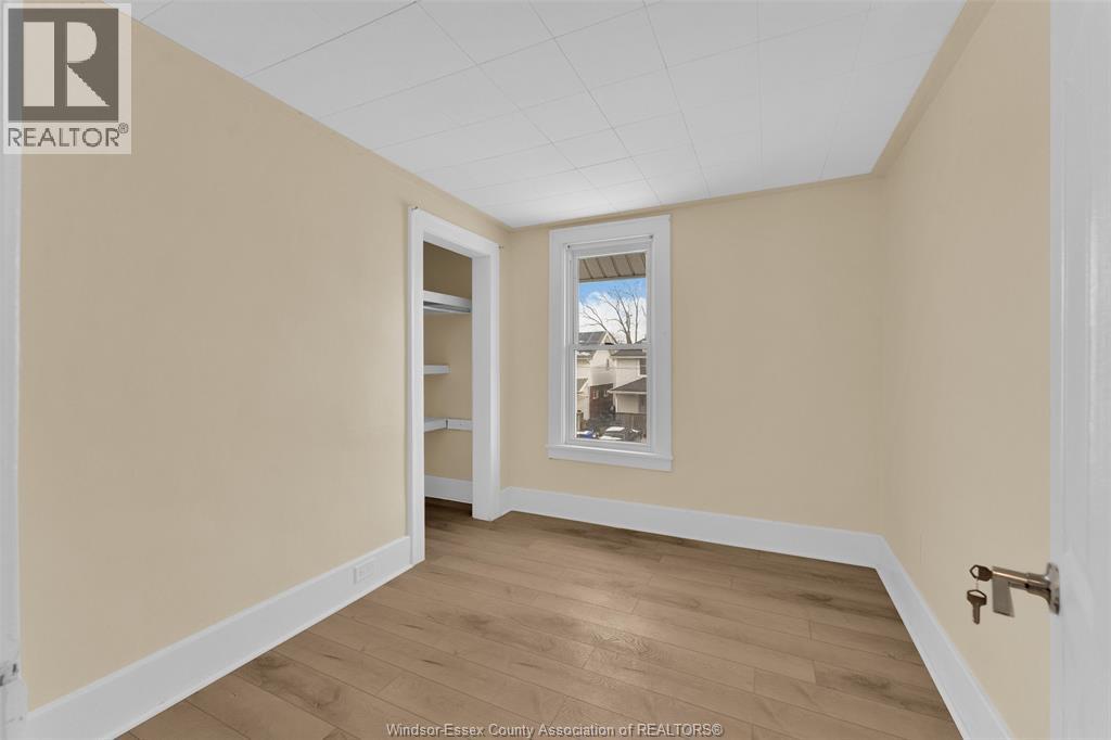 1127 Wellington Avenue, Windsor, Ontario  N9A 5K2 - Photo 12 - 26001900