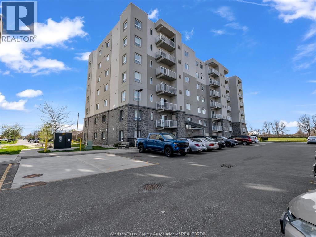 1675 Banwell Unit# 104, Windsor, Ontario  N8P 0G6 - Photo 2 - 26002056
