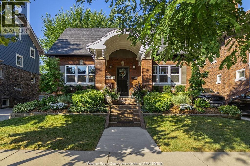 1229 CHILVER, Windsor, Ontario