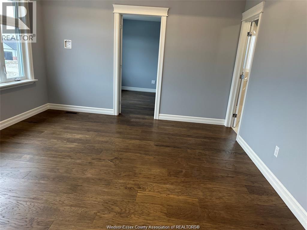 4432 Belmont, Comber, Ontario  N0R 1A0 - Photo 3 - 26002055