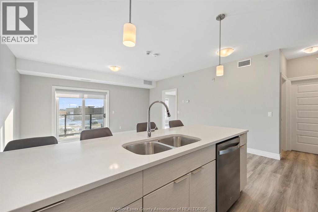 728 Brownstone Drive Unit# 201, Tecumseh, Ontario  N9K 0C4 - Photo 7 - 26002054