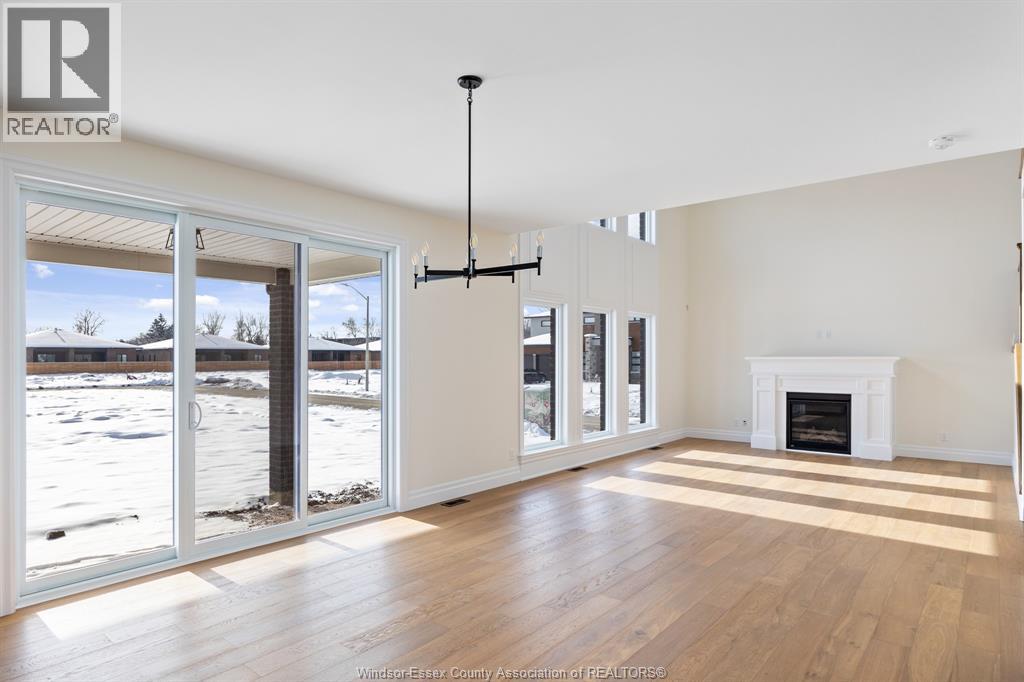 569 Holburn Street, Windsor, Ontario  N8X 0A3 - Photo 10 - 26002089