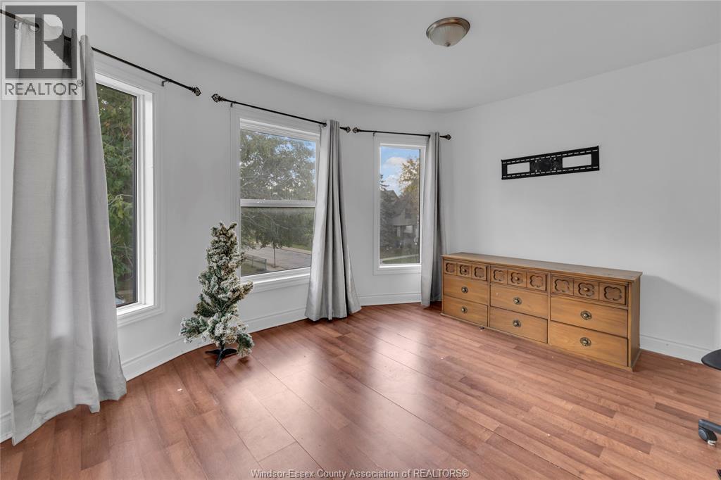 304 Langlois Avenue, Windsor, Ontario  N9A 2G1 - Photo 15 - 26002033