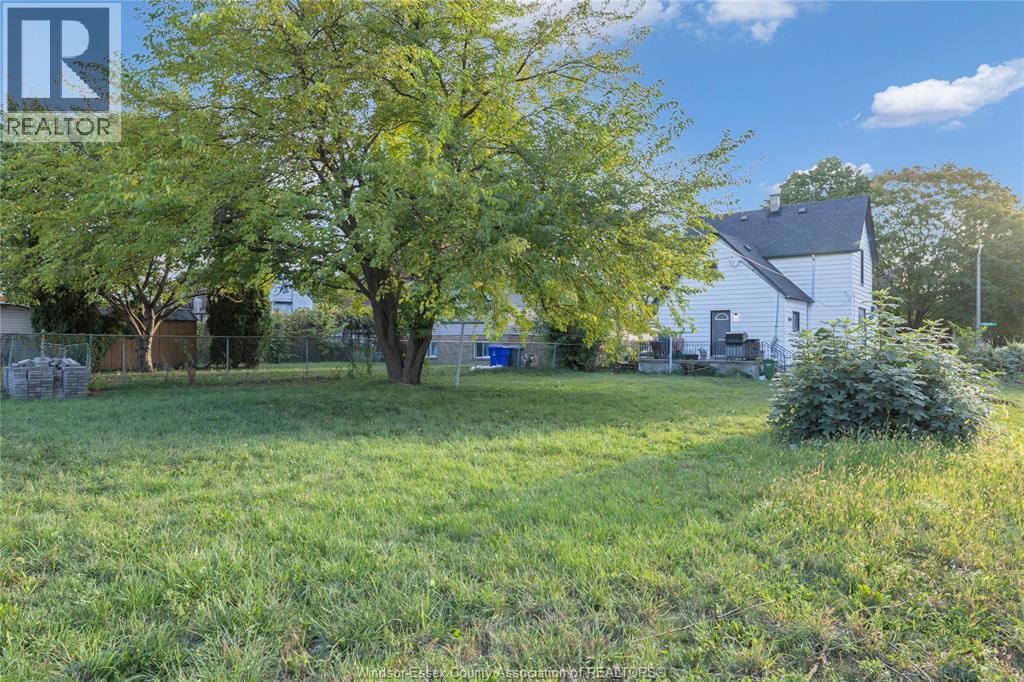 304 Langlois Avenue, Windsor, Ontario  N9A 2G1 - Photo 26 - 26002033