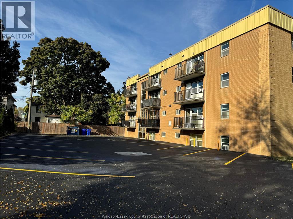 2035 UNIVERSITY AVENUE West Unit# 307, Windsor, Ontario