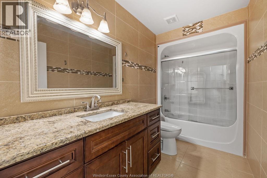 707 Sarah Court, Windsor, Ontario  N9G 2Y7 - Photo 11 - 26002169