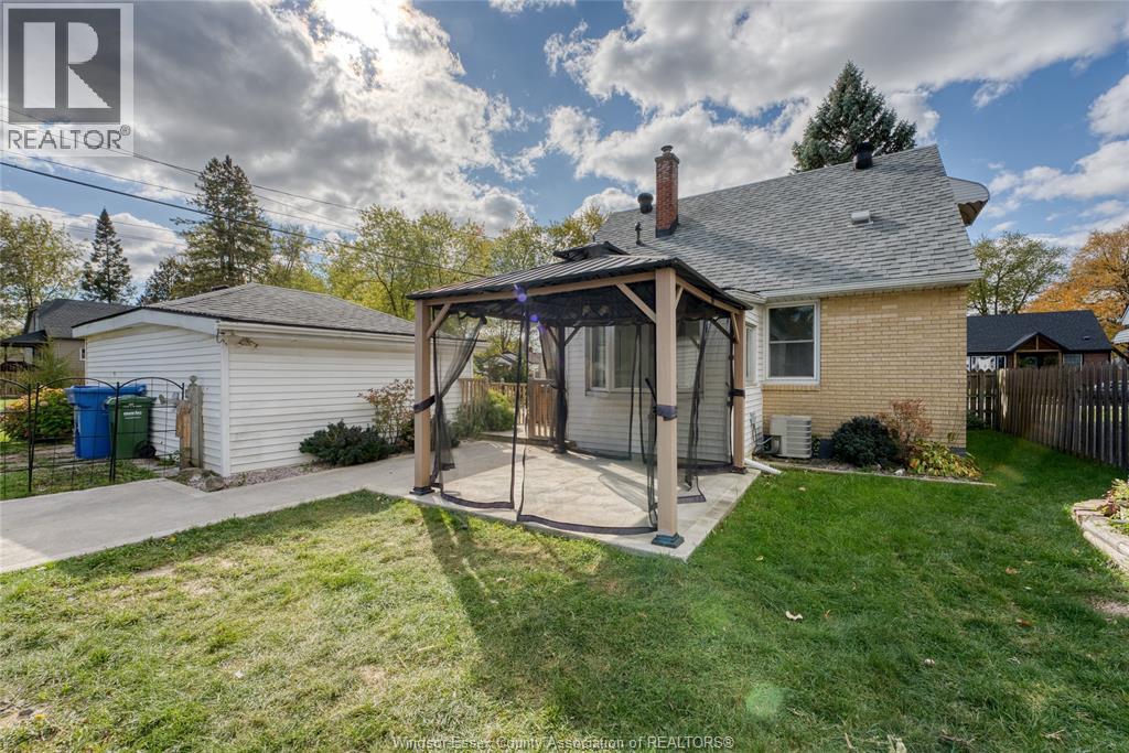 994 Edward Avenue, Windsor, Ontario  N8S 2Z8 - Photo 34 - 26002188
