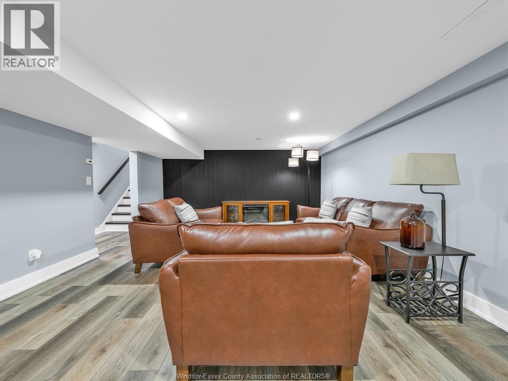 1367 Oxford Avenue, Kingsville, Ontario  N9Y 2S8 - Photo 35 - 26002158