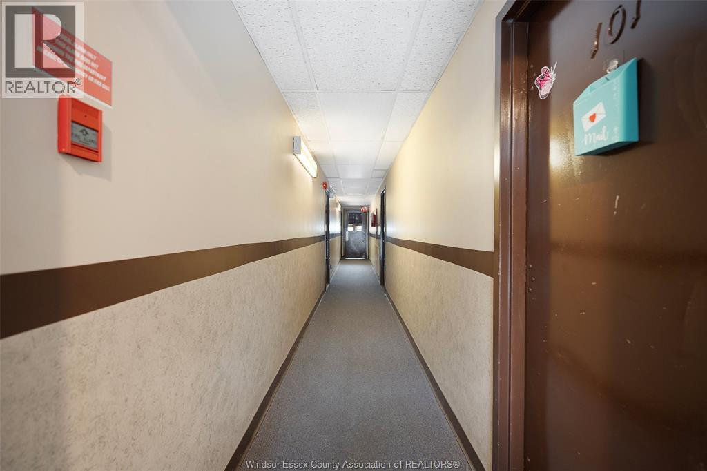 1655 Rooney Street, Windsor, Ontario  N9B 1L1 - Photo 13 - 26002108