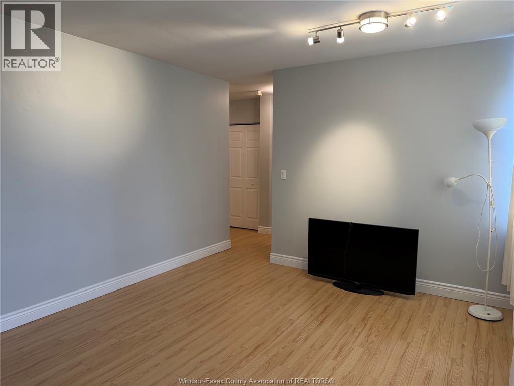 2490 Rivard Avenue Unit# 12, Windsor, Ontario  N8T 2H2 - Photo 10 - 26002355