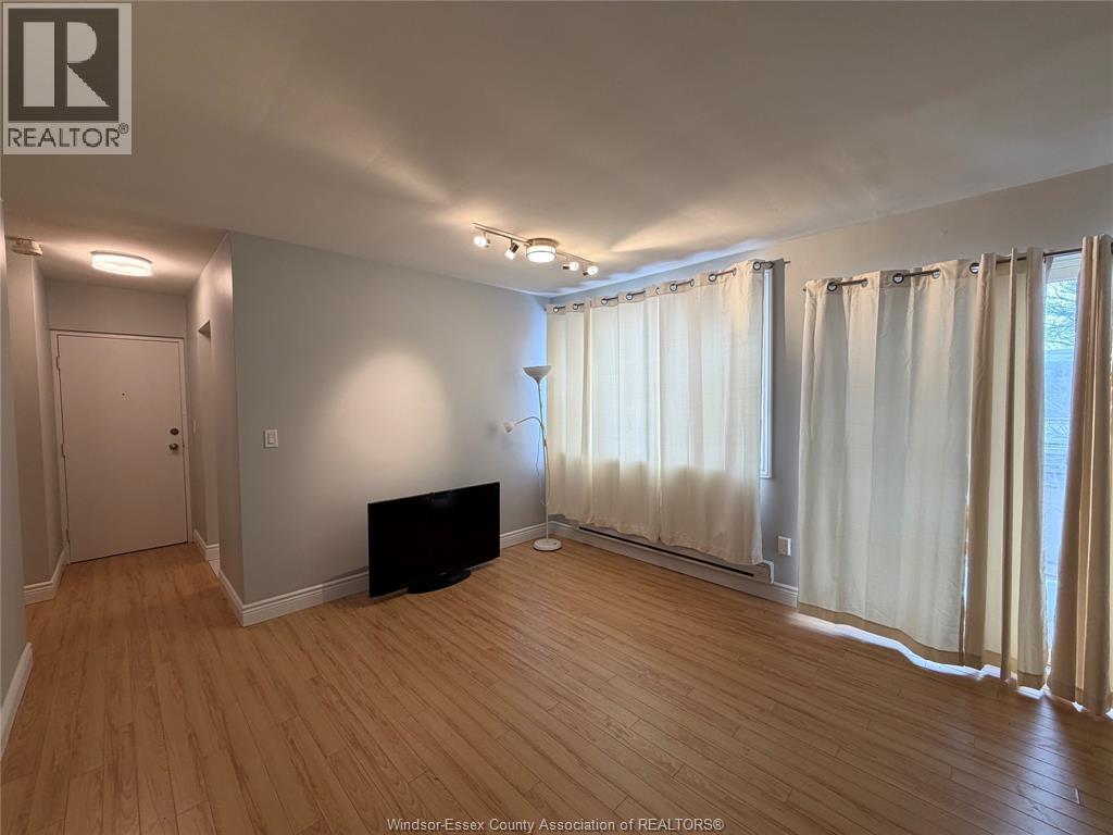 2490 Rivard Avenue Unit# 12, Windsor, Ontario  N8T 2H2 - Photo 11 - 26002355