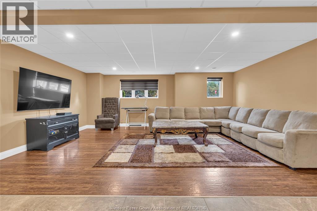 498 Sacred Heart Drive, Lasalle, Ontario  N9J 0A6 - Photo 31 - 26002350