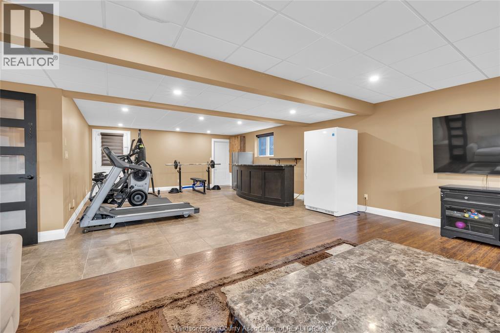 498 Sacred Heart Drive, Lasalle, Ontario  N9J 0A6 - Photo 32 - 26002350