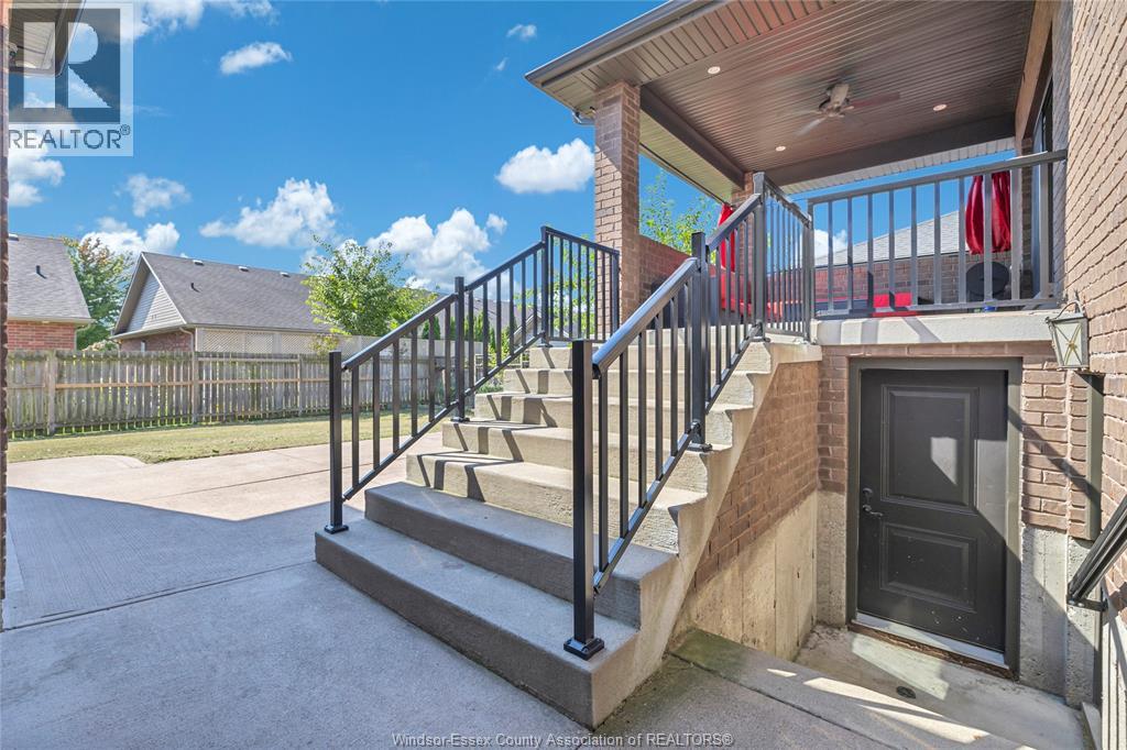 498 Sacred Heart Drive, Lasalle, Ontario  N9J 0A6 - Photo 46 - 26002350