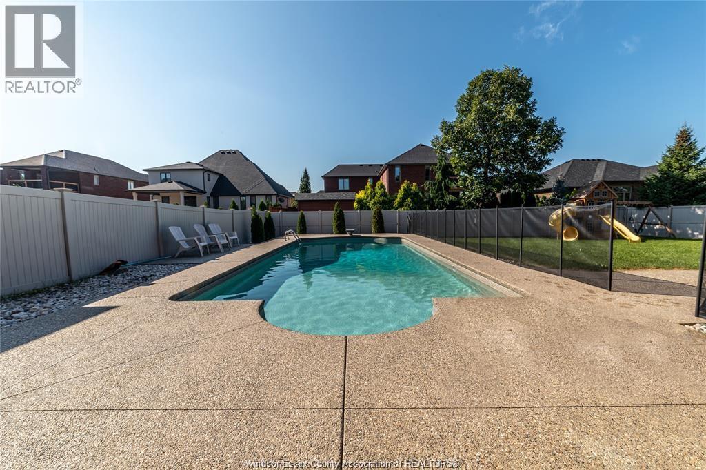 1073 Regency Crescent, Lakeshore, Ontario  N0R 1A0 - Photo 38 - 26002366