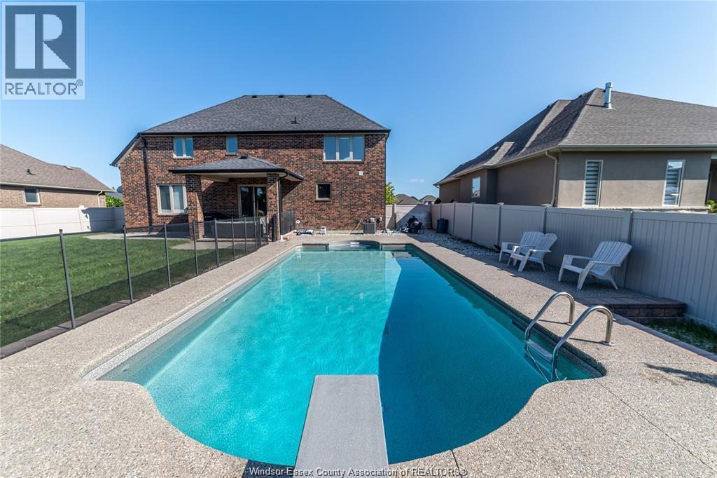 1073 Regency Crescent, Lakeshore, Ontario  N0R 1A0 - Photo 39 - 26002366