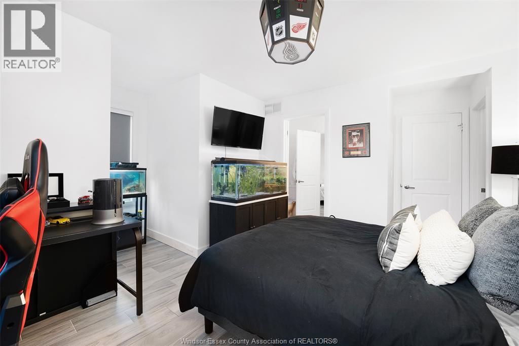 1215 Lyons, Lasalle, Ontario  N9J 3Y6 - Photo 35 - 26002386