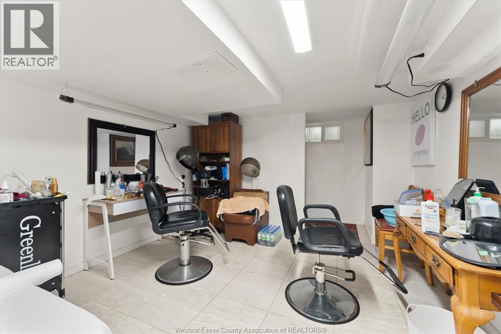 5188 Wyandotte, Windsor, Ontario  N8S 1L2 - Photo 17 - 26002373