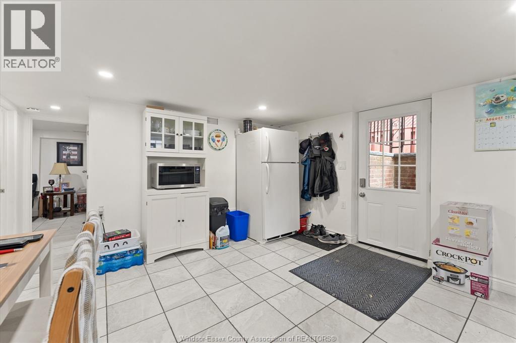 5188 Wyandotte, Windsor, Ontario  N8S 1L2 - Photo 24 - 26002373