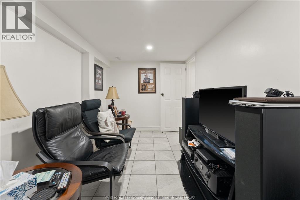 5188 Wyandotte, Windsor, Ontario  N8S 1L2 - Photo 28 - 26002373