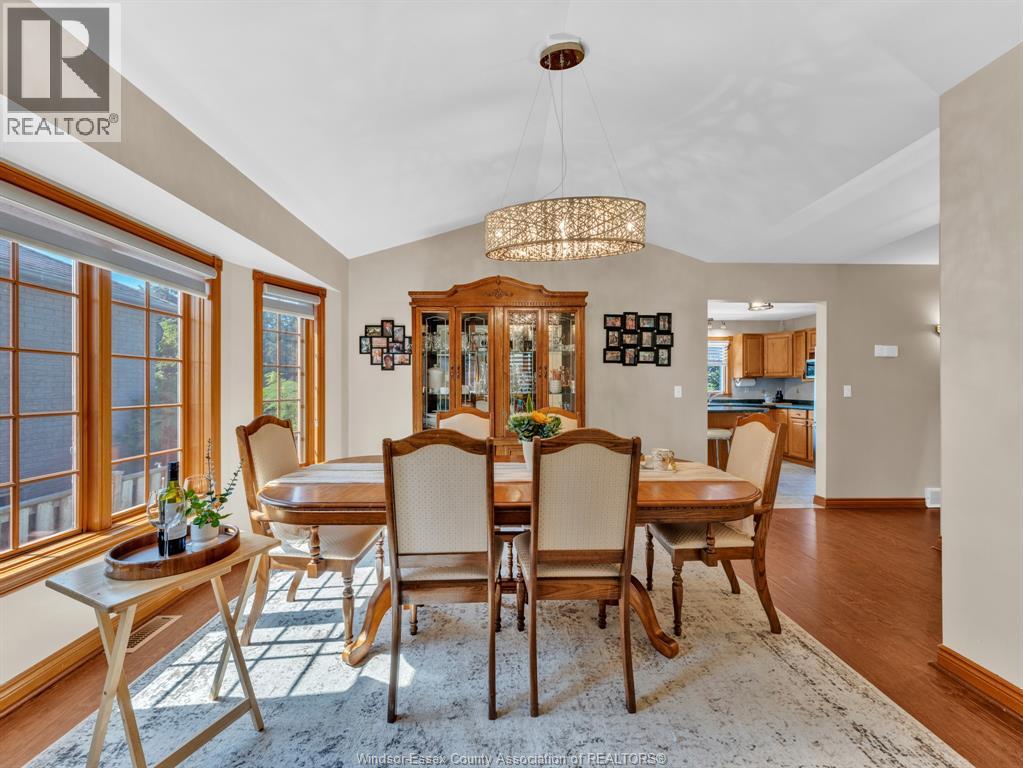 3157 Robinet, Windsor, Ontario  N8R 1P7 - Photo 22 - 26002541