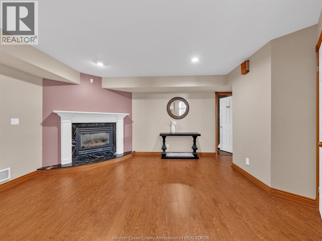 3157 Robinet, Windsor, Ontario  N8R 1P7 - Photo 44 - 26002541