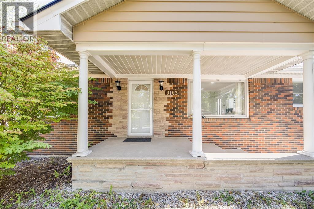 3162 Curry Avenue Unit# Lower, Windsor, Ontario  N9E 2T3 - Photo 6 - 26002505