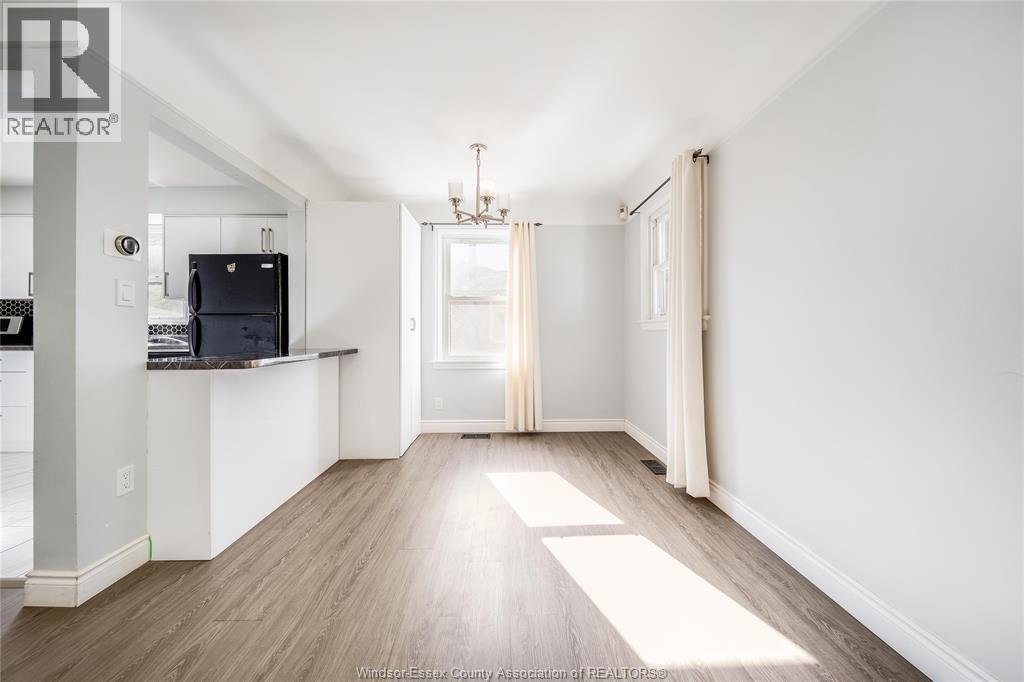 3162 Curry Avenue, Windsor, Ontario  N9E 2T3 - Photo 10 - 26002495